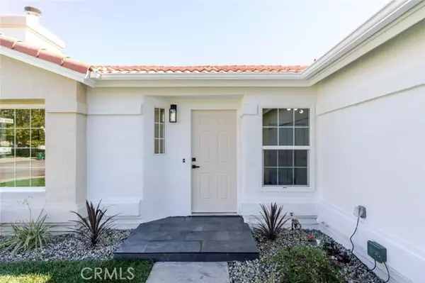 Lancaster, CA 93536,44124 Wellesley CT