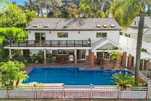 Long Beach, CA 90815,6421 E Bixby Hill RD