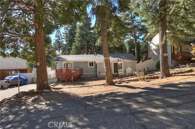 31435 Oakleaf, Running Springs, CA 92382