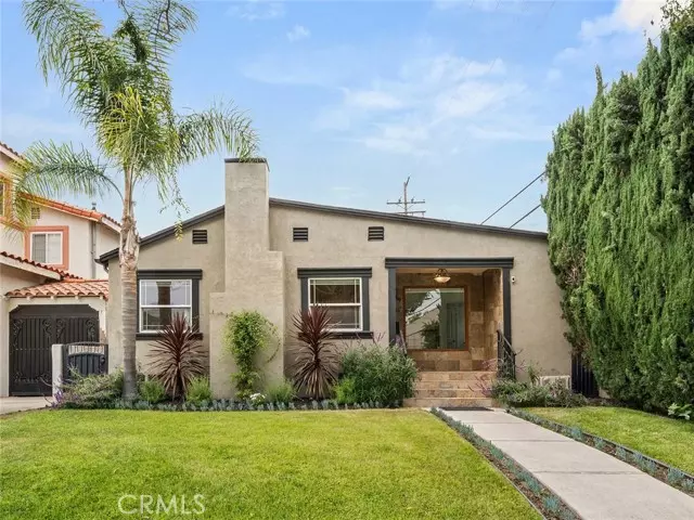Beverly Hills, CA 90211,419 S Almont