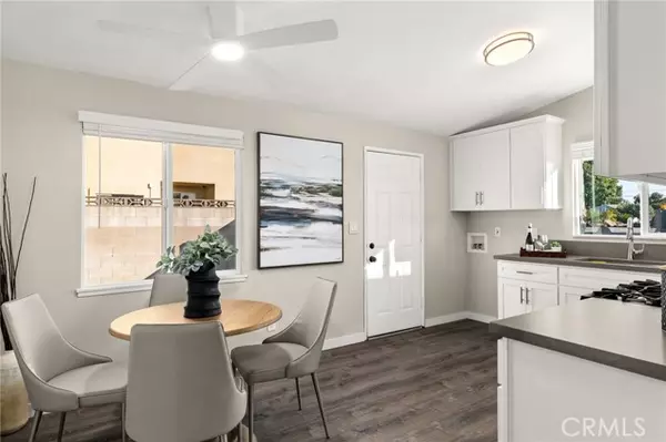 Ontario, CA 91762,1422 Armsley SQ