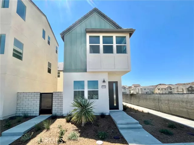 27391 Powder Ridge CT, Valencia, CA 91381