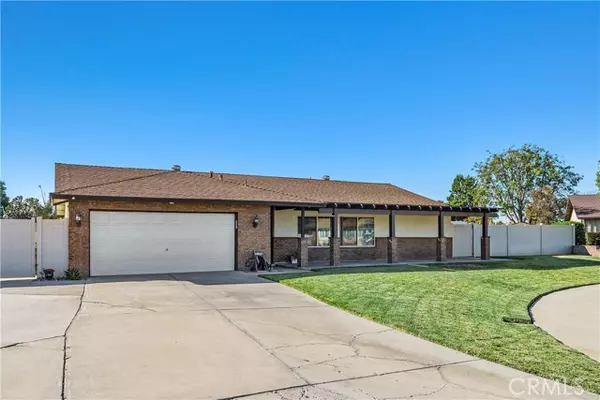 Jurupa Valley, CA 92509,4725 Foxborough CT