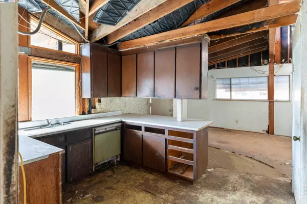 Livermore, CA 94550,4224 Guilford AVE