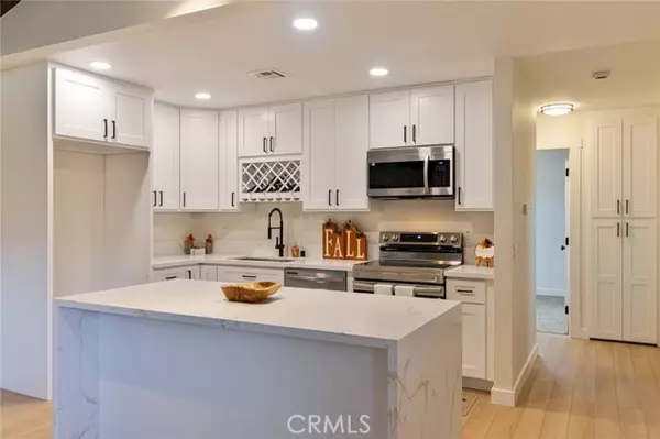 Apple Valley, CA 92308,9516 Yucca ST