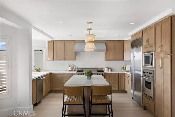 San Clemente, CA 92673,609 Calle Reata