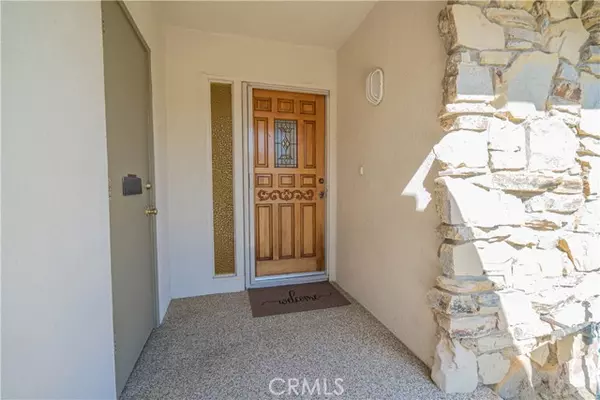 Newhall, CA 91321,19433 Oak Crossing RD