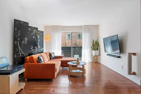 Long Beach, CA 90802,327 Chestnut AVE 206