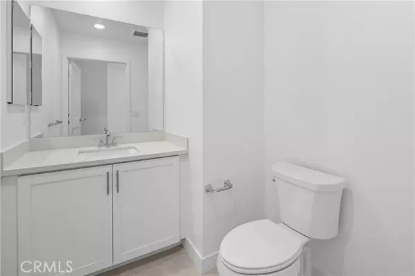 Anaheim, CA 92804,2217 W Orange