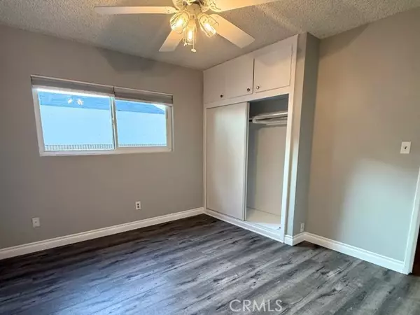 Long Beach, CA 90805,273 E 52nd