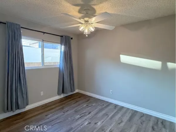 Long Beach, CA 90805,273 E 52nd