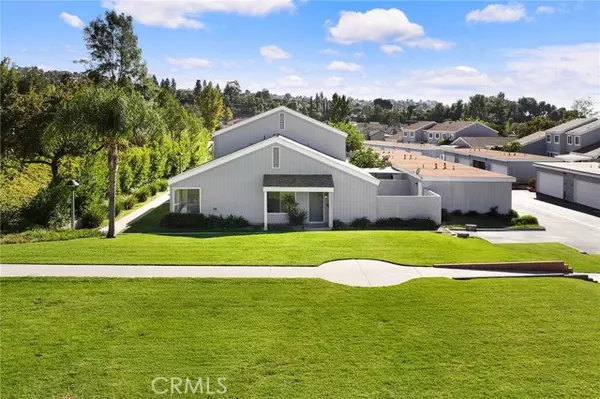 Diamond Bar, CA 91765,1044 Canyon SPG