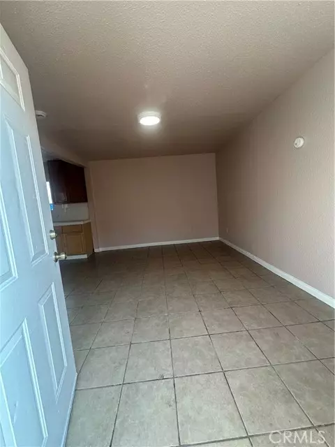 Los Angeles, CA 90029,4243 Burns