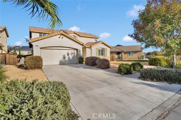 13816 Grant, Oak Hills, CA 92344
