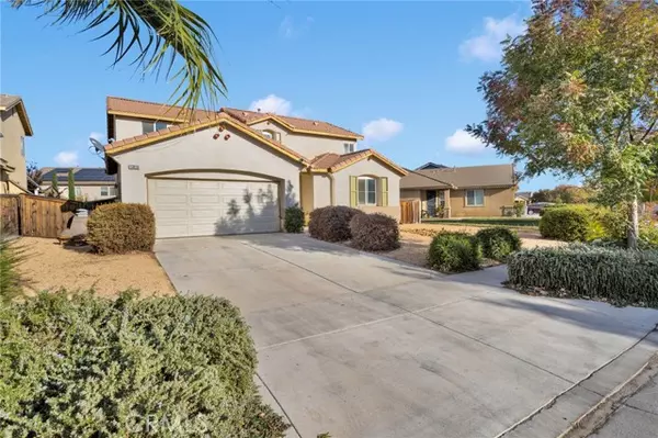 13816 Grant, Oak Hills, CA 92344