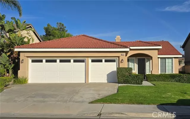 6251 Hetty St, Fontana, CA 92336