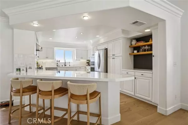 Hermosa Beach, CA 90254,656 7th ST