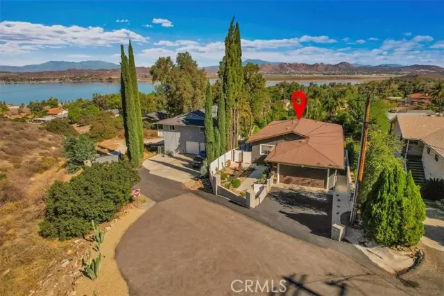 33230 Hollister, Lake Elsinore, CA 92530