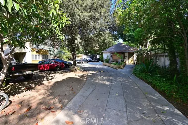 Pasadena, CA 91101,562 558 N Madison