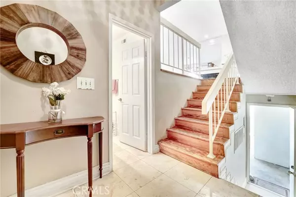 Calabasas, CA 91302,5514 Las Virgenes RD