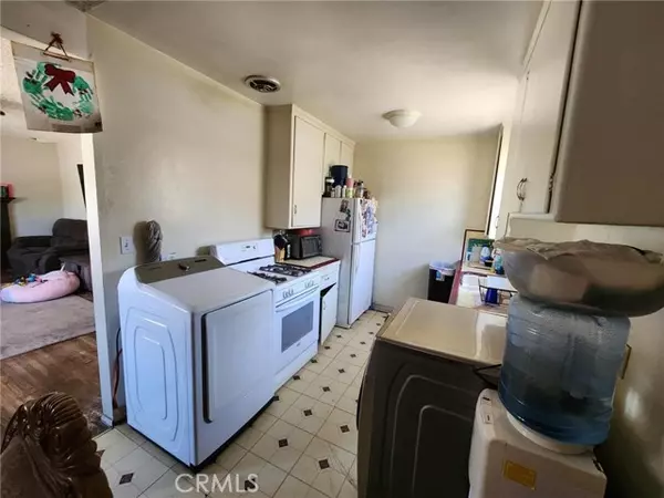 Sylmar, CA 91342,15320 Bledsoe ST