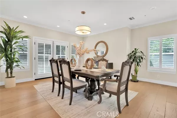 Arcadia, CA 91006,2122 S 3rd AVE