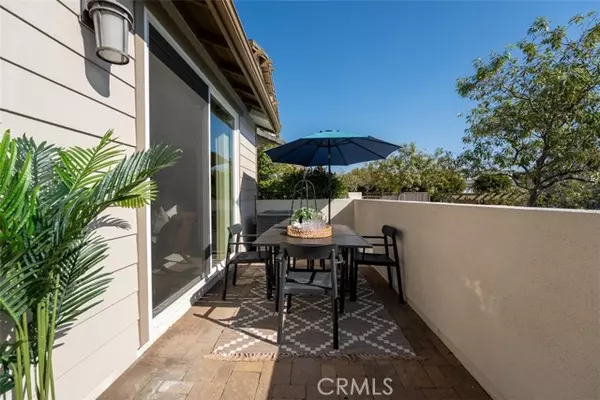 Yorba Linda, CA 92886,18044 Burke LN