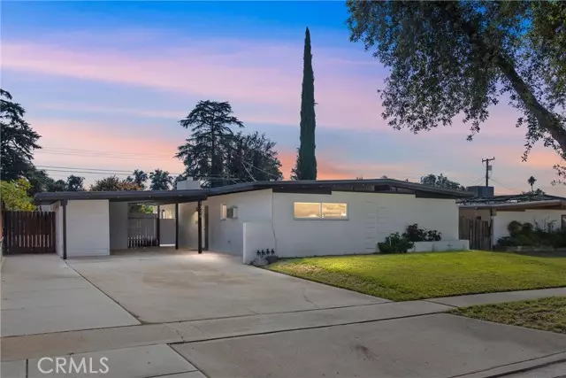 1326 Campus, Redlands, CA 92374