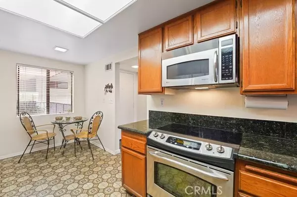 Long Beach, CA 91814,3600 E 4th Street 203