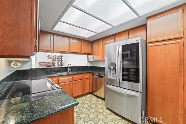 Long Beach, CA 91814,3600 E 4th Street 203