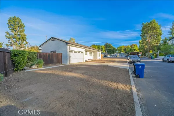 Woodland Hills, CA 91364,5006 Catalon