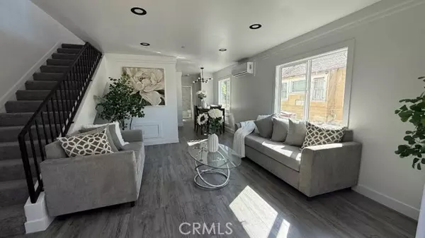 Los Angeles, CA 90002,9410 Wilmington AVE