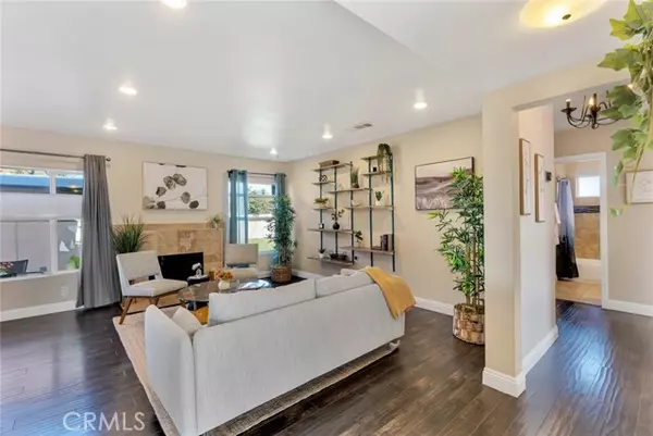 North Hollywood, CA 91605,7748 El Caprice AVE