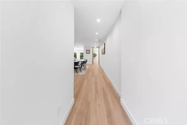 Sun Valley, CA 91352,8369 Vine Valley DR