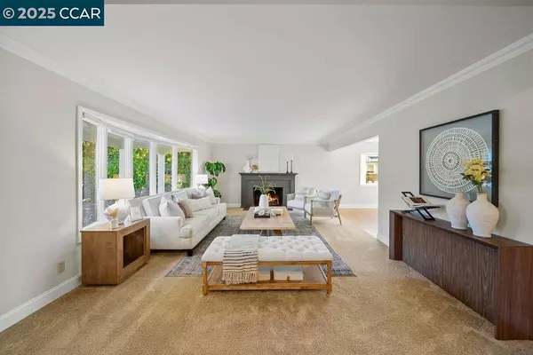 Moraga, CA 94556,134 Oxford Dr