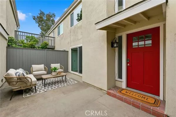 Huntington Beach, CA 92648,19701 Seacliff LN