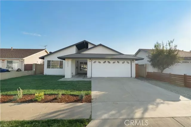 Cerritos, CA 90703,13522 Carnaby