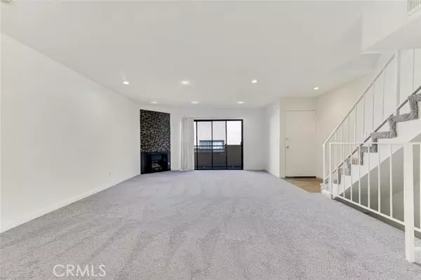 Granada Hills, CA 91344,17221 Chatsworth ST 104