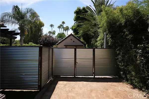 Tarzana, CA 91356,6009 Melvin AVE