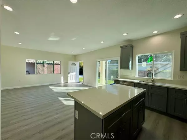 Garden Grove, CA 92841,12561 Jane DR