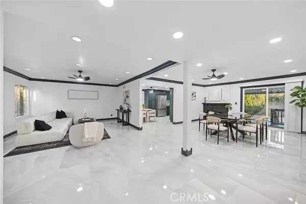 San Dimas, CA 91773,1752 Grasscreek