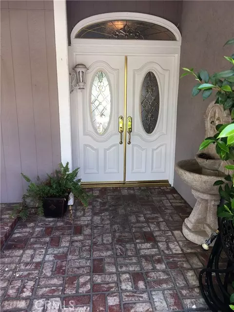 Lake Forest, CA 92679,29022 Modjeska Peak LN