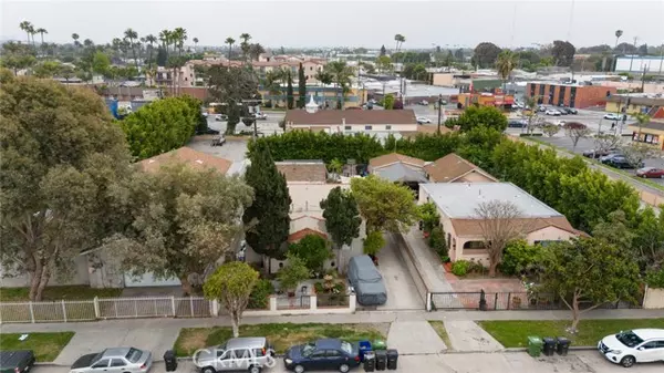 Los Angeles, CA 90016,2942 S Orange