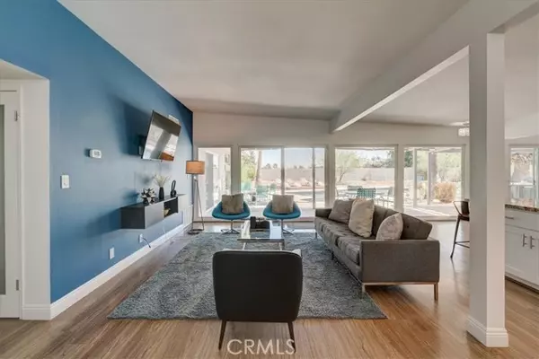 Palm Springs, CA 92262,2922 N Farrell