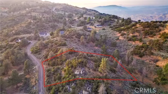 26500 Winchester CT, Tehachapi, CA 93561