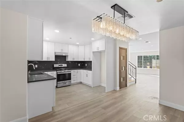 Van Nuys, CA 91411,14957 Victory BLD 101