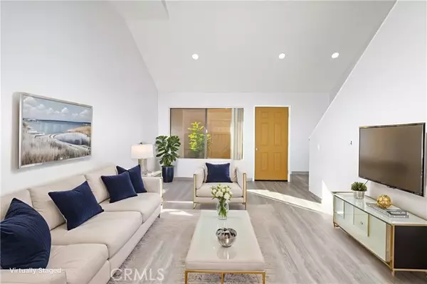 Upland, CA 91786,435 W 9th F5