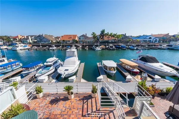 3310 Tempe DR, Huntington Beach, CA 92649