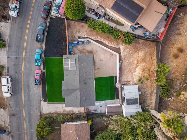 Spring Valley, CA 91977,893 Galopago ST