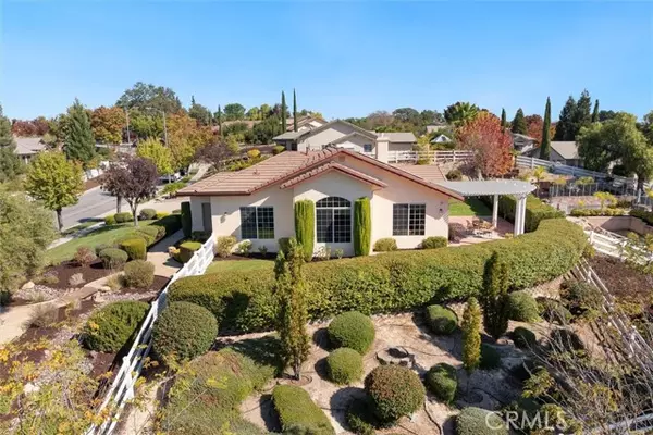 Paso Robles, CA 93446,1608 Via Flora